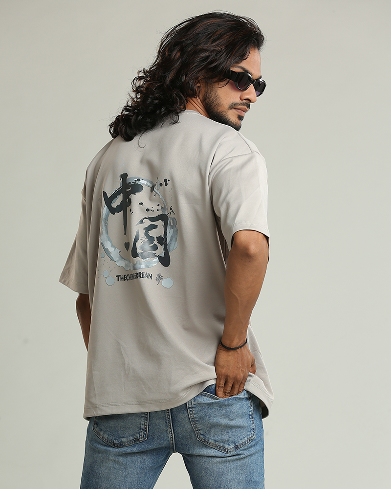 Relaxed Fit Essential